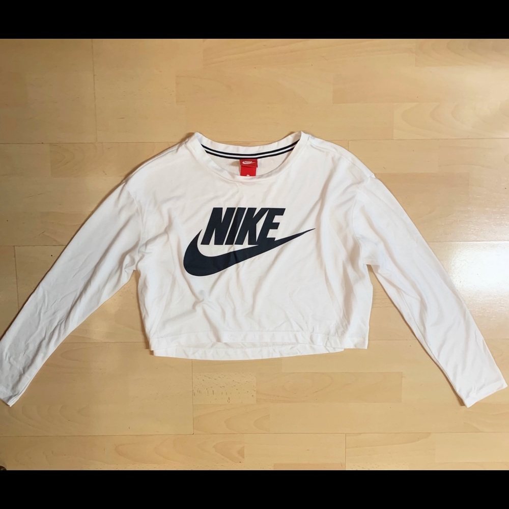Nike Top